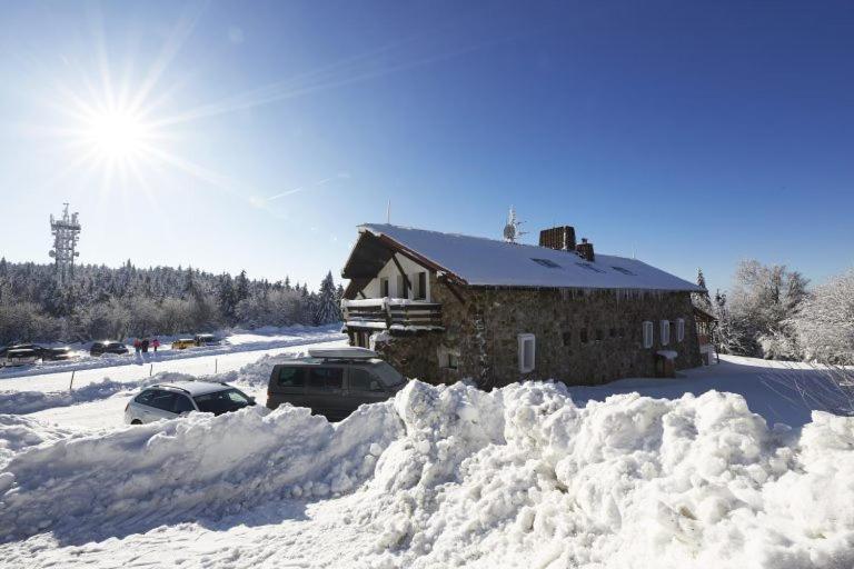 Horská Chata Ještědka Svetla pod Jestedem Exterior foto